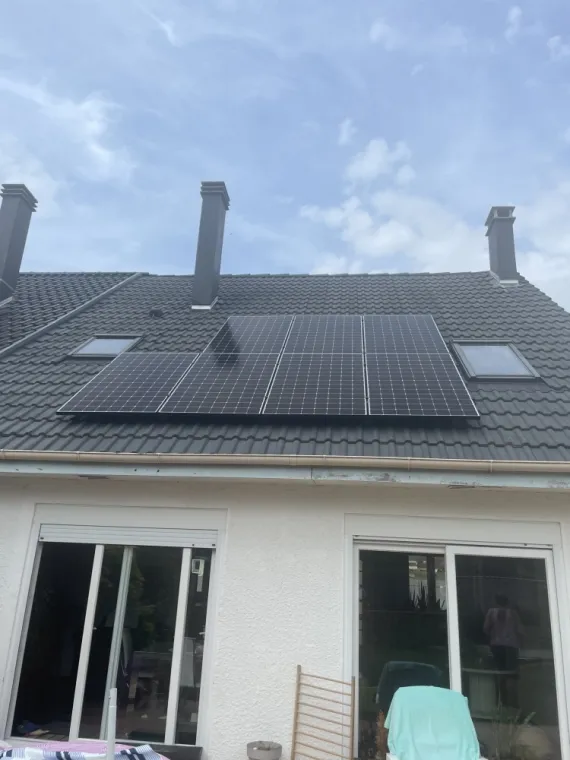 Pose et installation de panneaux photovoltaïques sur toiture à Beuvry 62660, Caëstre, She Photovoltaïque